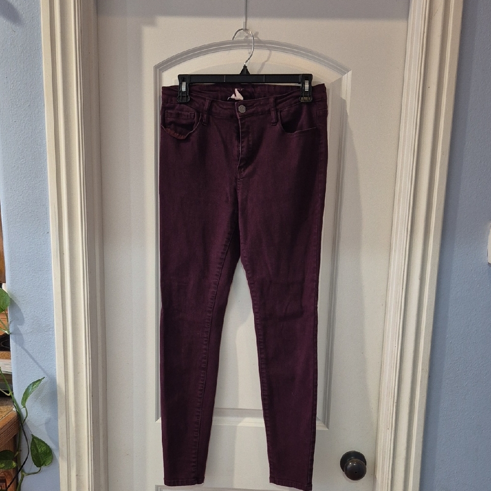 Cello Skinny Pants in Deep Plum
